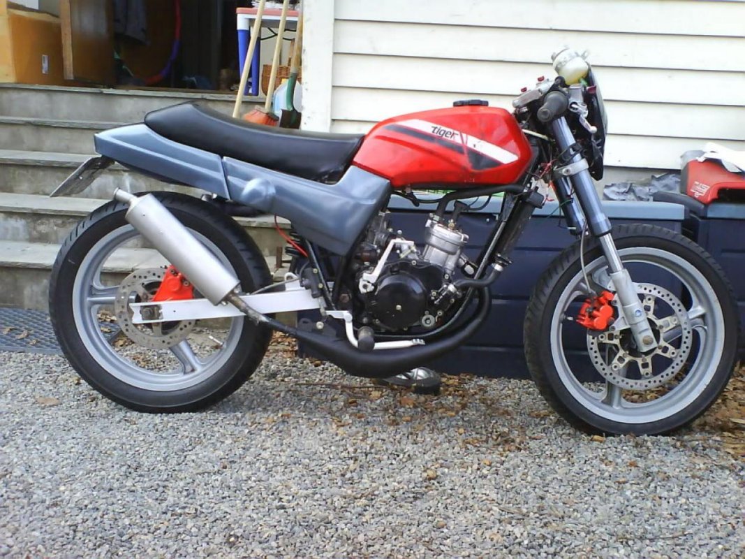 RV 200, 1988