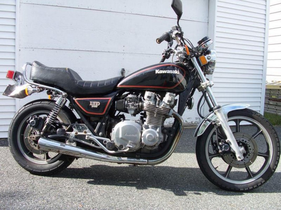 Kawasaki Z 1000 LTD, 1982 Motorcycles - Video, Specs, Reviews | Bike.Net
