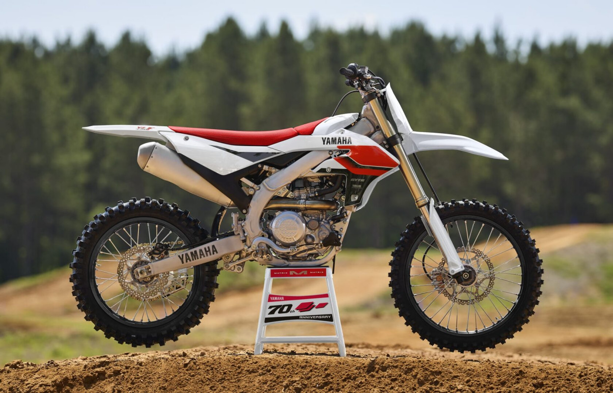 YZ450FX, 2026